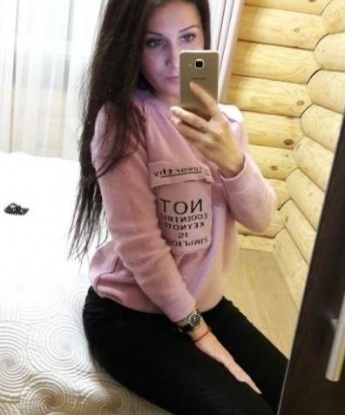 Эмилия, 25 лет, 1 размер груди