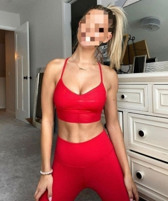 Альжбета, 23 года, 2 размер груди